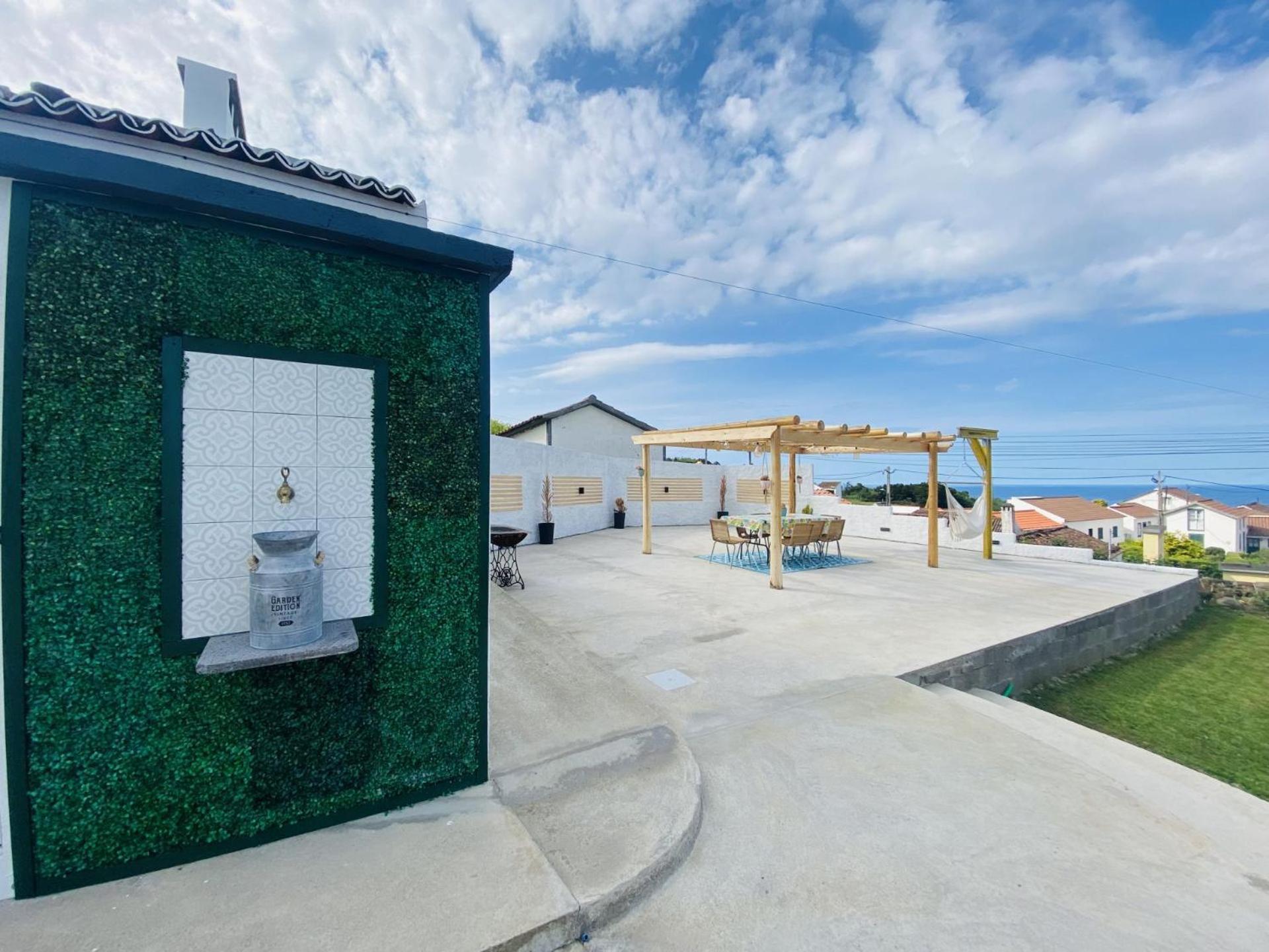 Casa Da Fonte - Alojamento Local Com Jacuzzi Nordeste  Buitenkant foto